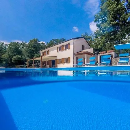 Villa Marron *