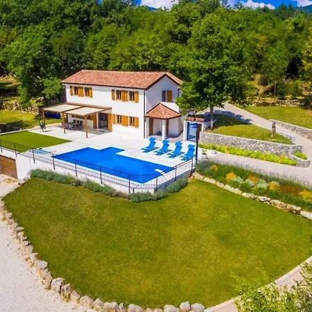 Villa Marron